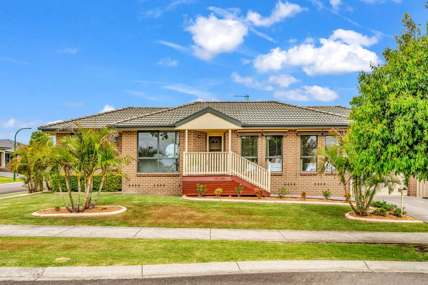 Main view of Homely unit listing, 2/17 Macrae Street, East Maitland NSW 2323