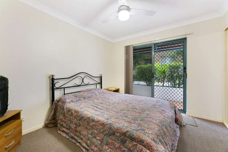 Fifth view of Homely unit listing, 5/140 Marine Parade, Southport QLD 4215