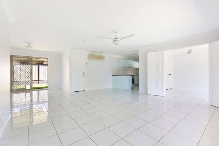 Fourth view of Homely semiDetached listing, 2/1 Club Crescent, Redland Bay QLD 4165
