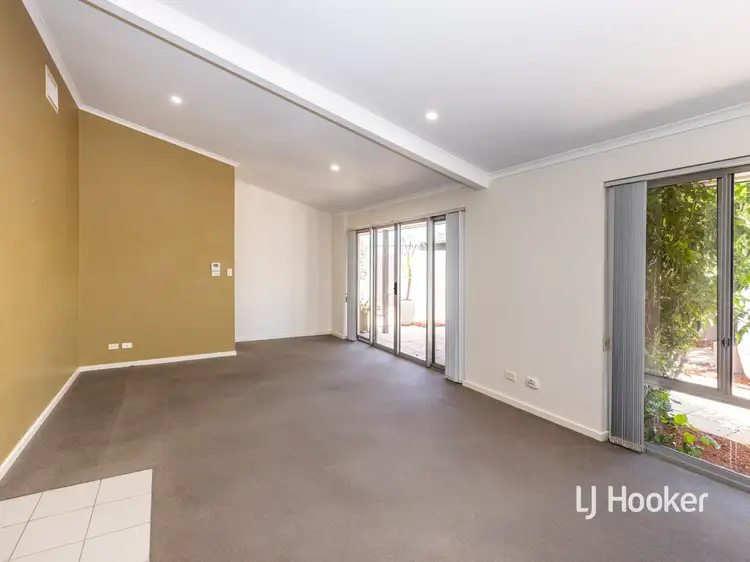 Fourth view of Homely unit listing, 22/11 Jennerae Drive, Stuart NT 870