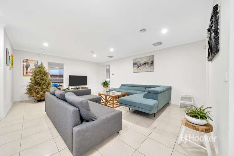 Fourth view of Homely house listing, 18 Parkstone Crescent, Point Cook VIC 3030