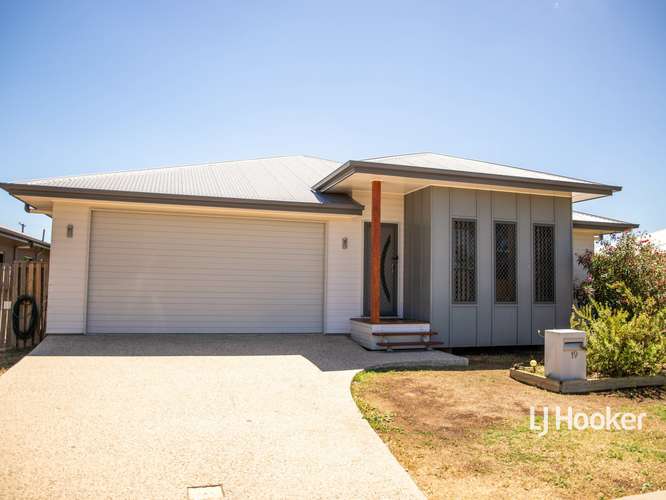 Third view of Homely house listing, 19 Lomandra Avenue, Roma QLD 4455