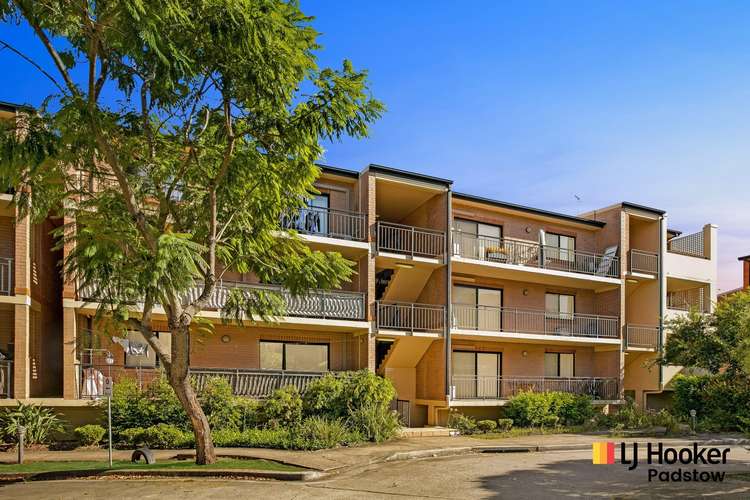 Main view of Homely unit listing, 45/68 Davies Road, Padstow NSW 2211