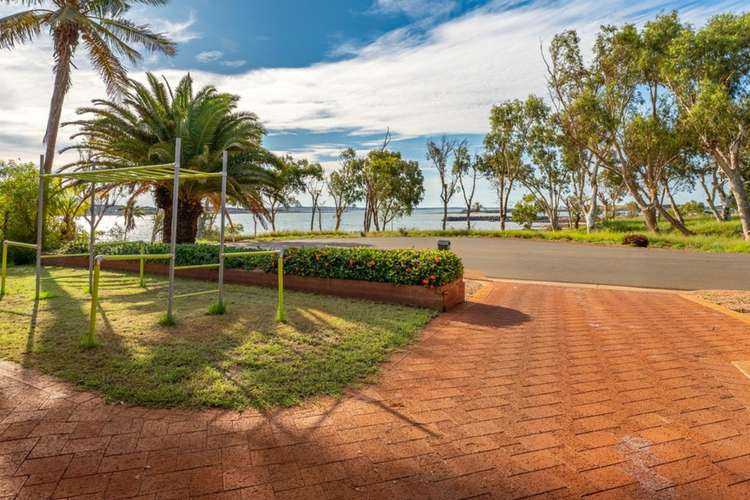 15 Durack Crescent, Dampier WA 6713