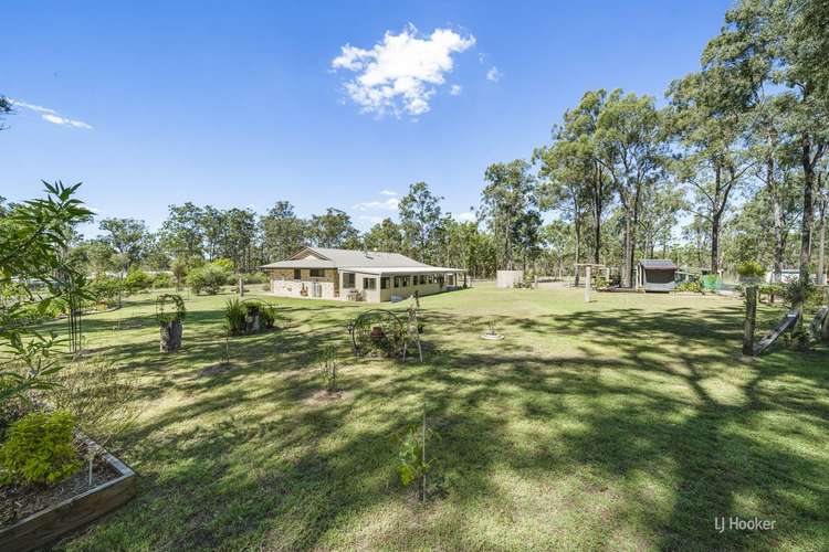 13 Ironbark Place, Nanango QLD 4615