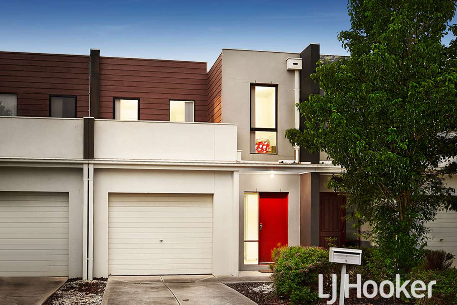 Main view of Homely townhouse listing, 36/39 Astley Crescent, Point Cook VIC 3030