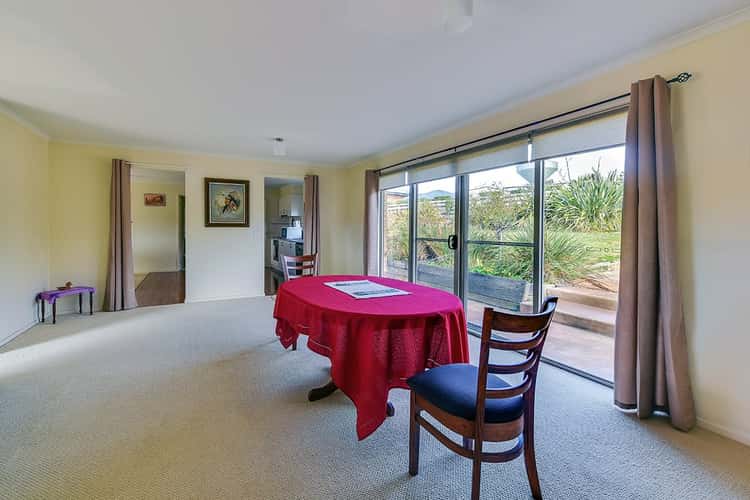 Seventh view of Homely house listing, 27 John Francis Court, Kalimna VIC 3909