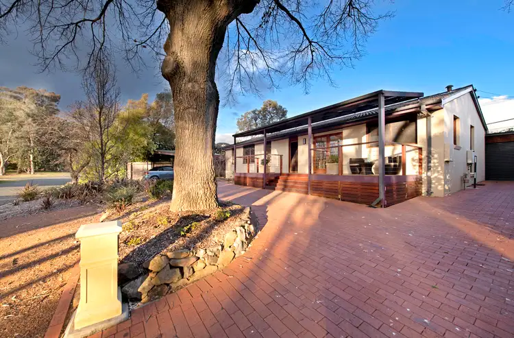 230 Antill Street, Hackett ACT 2602