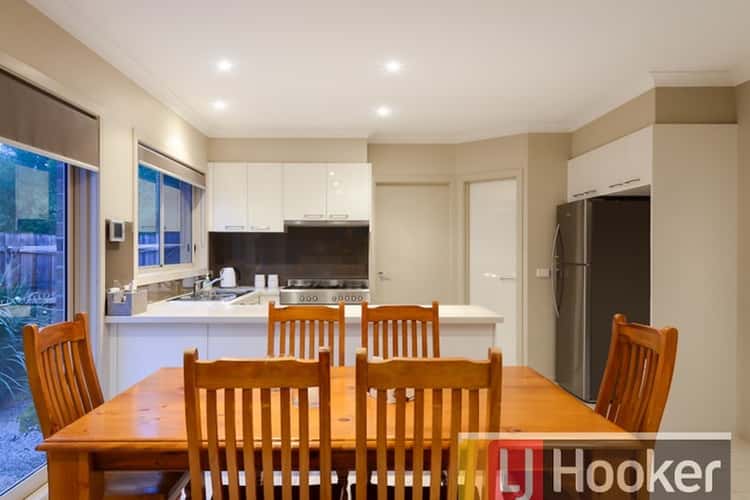 Fourth view of Homely house listing, 1/12 Kilvington Court, Berwick VIC 3806