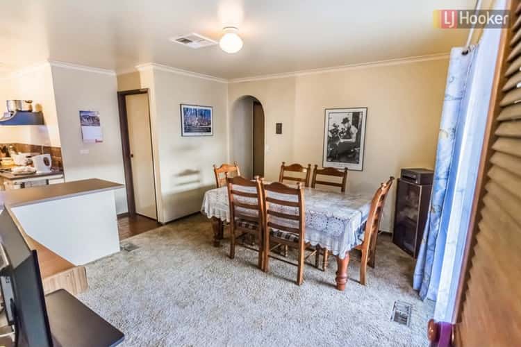 Seventh view of Homely house listing, 21 Hothlyn Drive, Craigieburn VIC 3064
