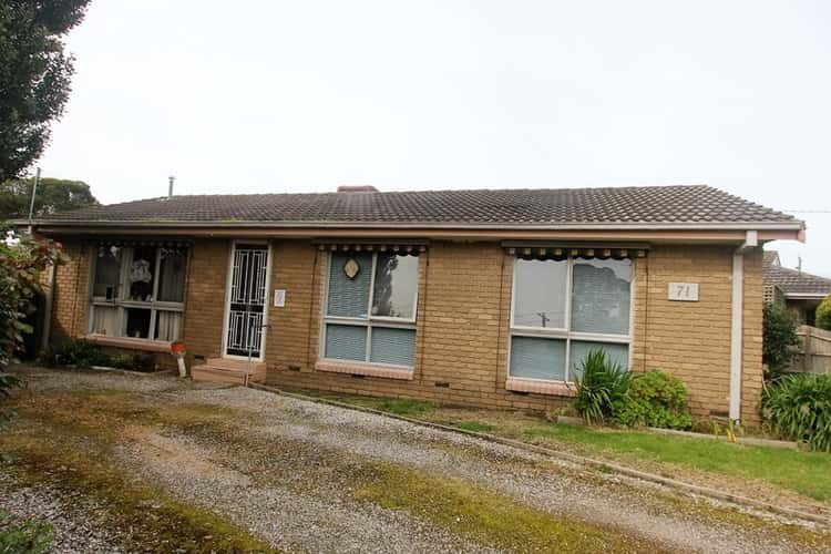 Main view of Homely house listing, 71 Wallace Avenue, Cranbourne VIC 3977