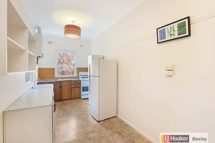 Fourth view of Homely apartment listing, 6/39 Harrow Road, Bexley NSW 2207