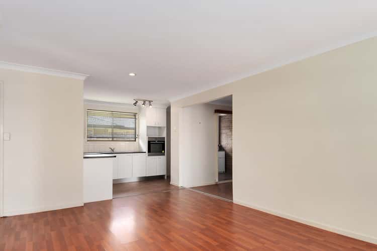 Fourth view of Homely semiDetached listing, 1/7 Jessica Court, Arundel QLD 4214