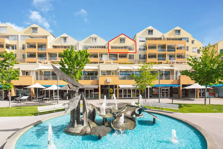 63 Salamanca Square, Battery Point TAS 7004
