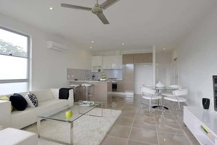 Second view of Homely unit listing, 2/4 Newman Avenue, Camp Hill QLD 4152