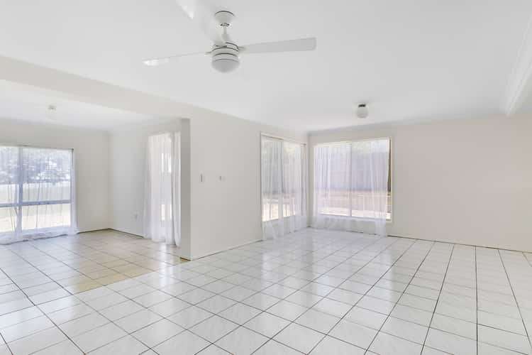 Fifth view of Homely semiDetached listing, 2/559 Pine Ridge Road, Biggera Waters QLD 4216