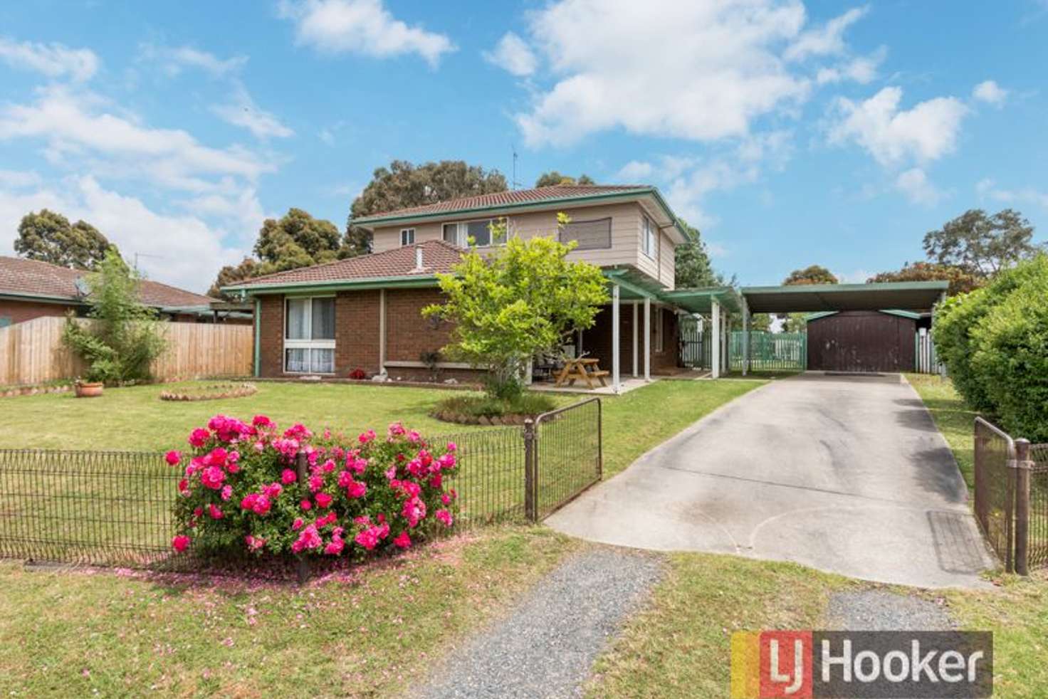 Main view of Homely house listing, 2 Kraft Court, Pakenham VIC 3810