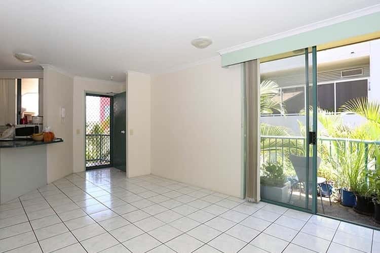 Main view of Homely unit listing, 9/124 Queen Street, Southport QLD 4215