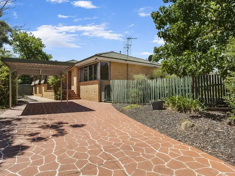12 Wallis Place, Spence ACT 2615