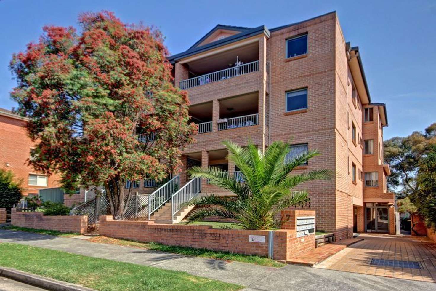 Main view of Homely unit listing, 6/5a-7 Apsley Street, Penshurst NSW 2222