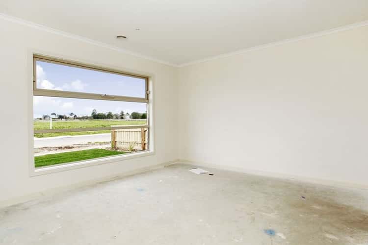 Fifth view of Homely house listing, 155 Dodge Terrace, Cranbourne East VIC 3977