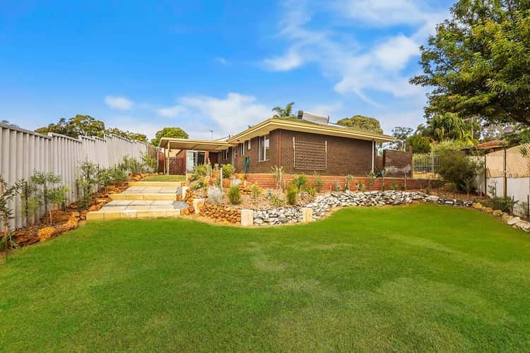 Second view of Homely house listing, 9 Maddox Place, Parmelia WA 6167