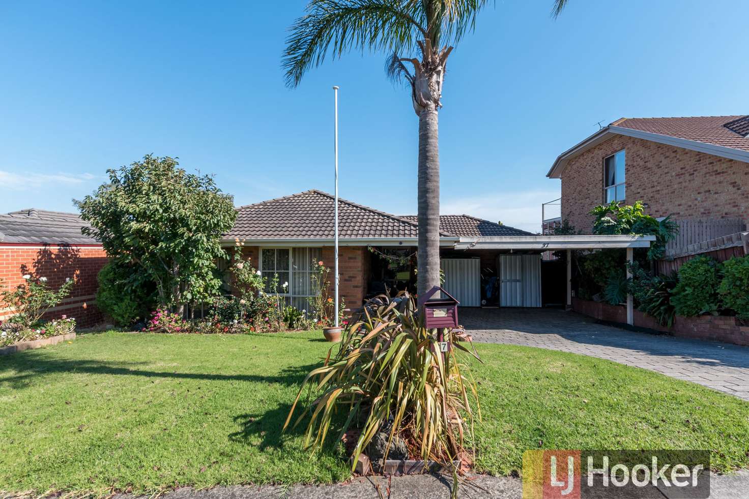 Main view of Homely house listing, 37 Lodge Crescent, Berwick VIC 3806