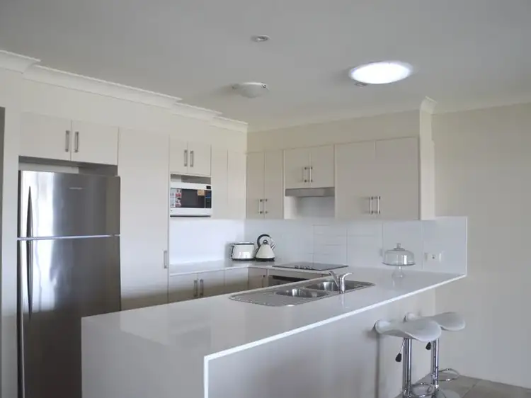 Fifth view of Homely house listing, 2/12 McMahon Way, Singleton NSW 2330