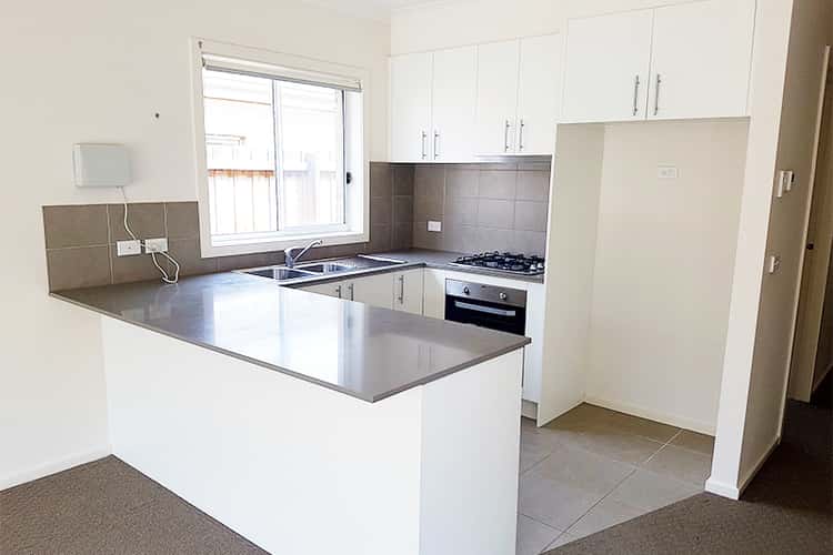 Third view of Homely unit listing, 2/11-15 Silverdale Drive, Bacchus Marsh VIC 3340