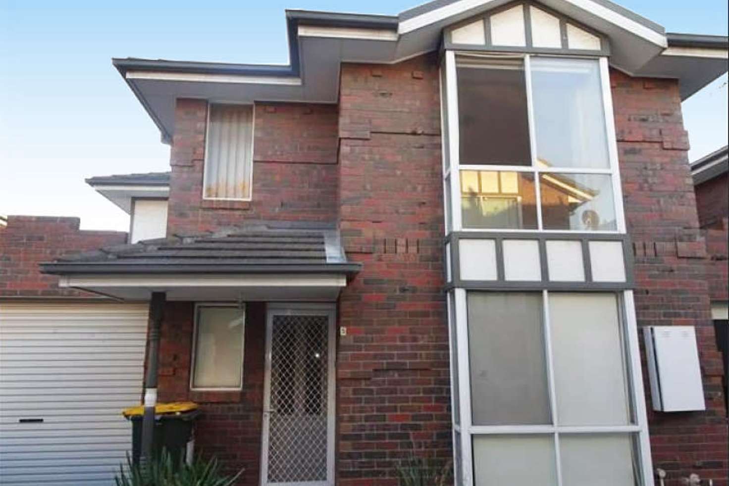 Main view of Homely townhouse listing, 5/241 Keilor Road, Essendon VIC 3040