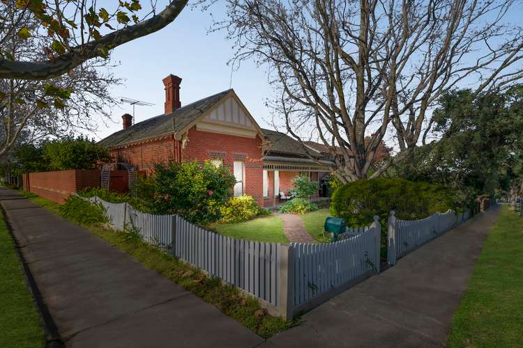 46 Hopetoun Avenue, Canterbury VIC 3126