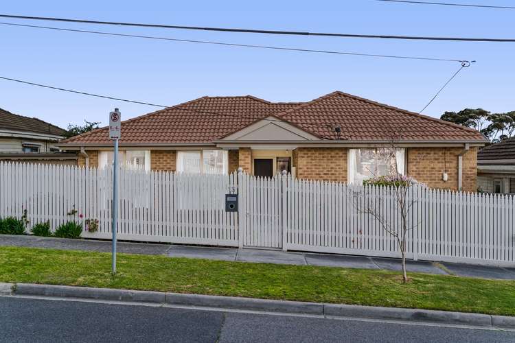 13 Delany Avenue, Burwood VIC 3125