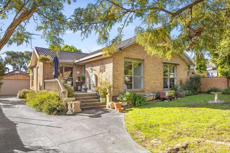 4 Greenwich Court, Glen Waverley VIC 3150