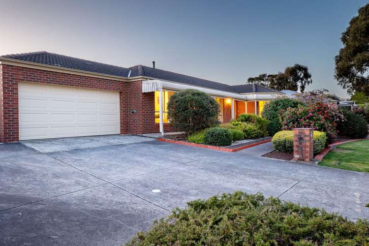 88 Hermitage Avenue, Mount Clear VIC 3350