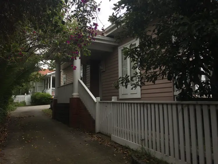 824A Canterbury Road