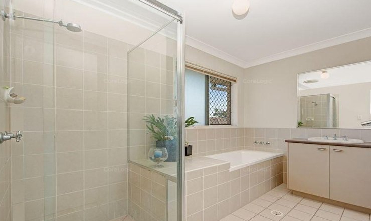 Third view of Homely house listing, 2 Tuohy Court, Rothwell QLD 4022