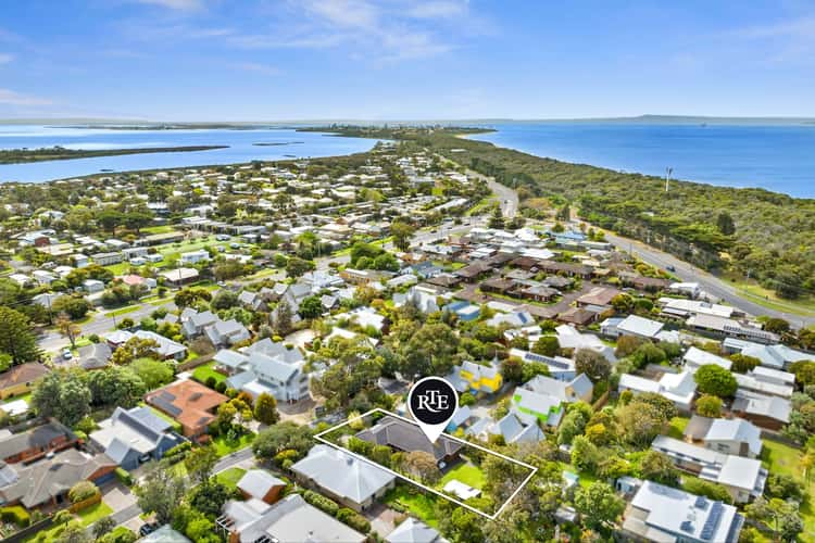 8 Beach Close, Point Lonsdale VIC 3225