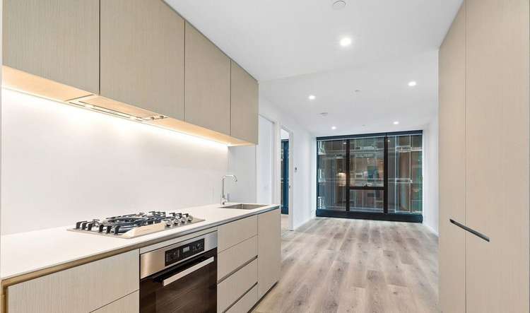 70 Southbank Boulevard