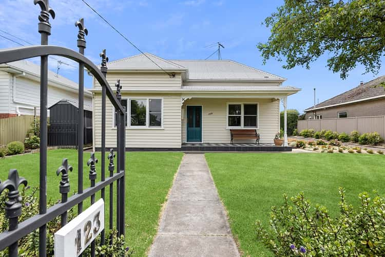 Main view of Homely house listing, 123 Lexton Street, Lake Wendouree VIC 3350