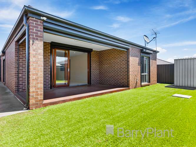 Fourth view of Homely house listing, 100 Hummingbird Boulevard, Tarneit VIC 3029