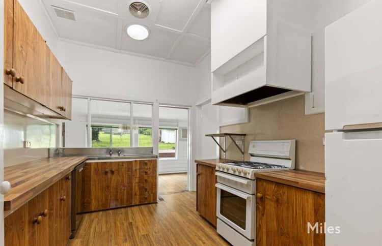 Sixth view of Homely house listing, 25 Grandview Grove, Rosanna VIC 3084