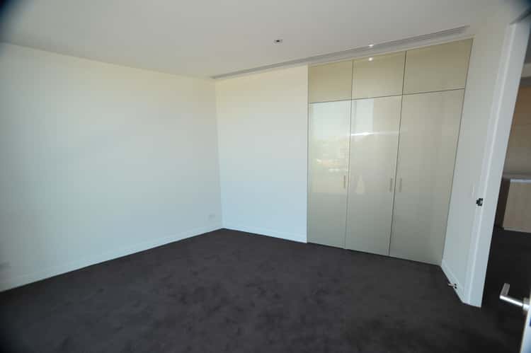 Fourth view of Homely apartment listing, 402/480 Riversdale Road, Hawthorn East VIC 3123