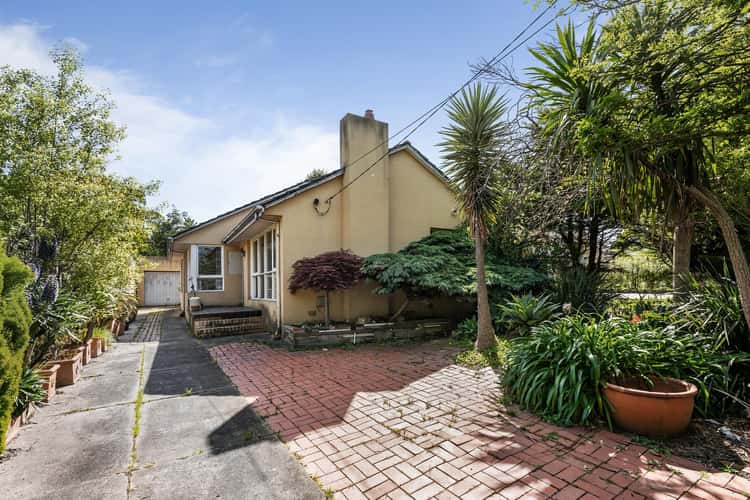 34 Doncaster East Road, Mitcham VIC 3132