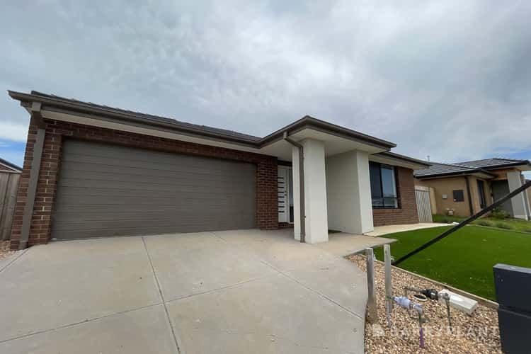 111 Holyoake  Parade, Manor Lakes VIC 3024