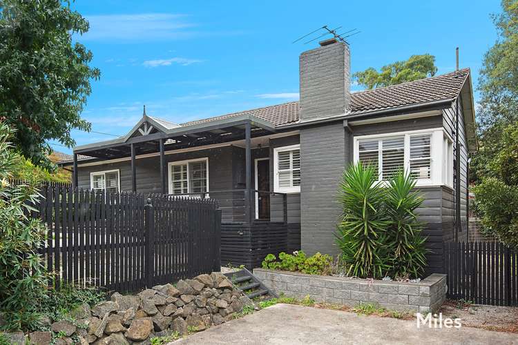 Main view of Homely house listing, 10 Oakhurst Avenue, Heidelberg VIC 3084