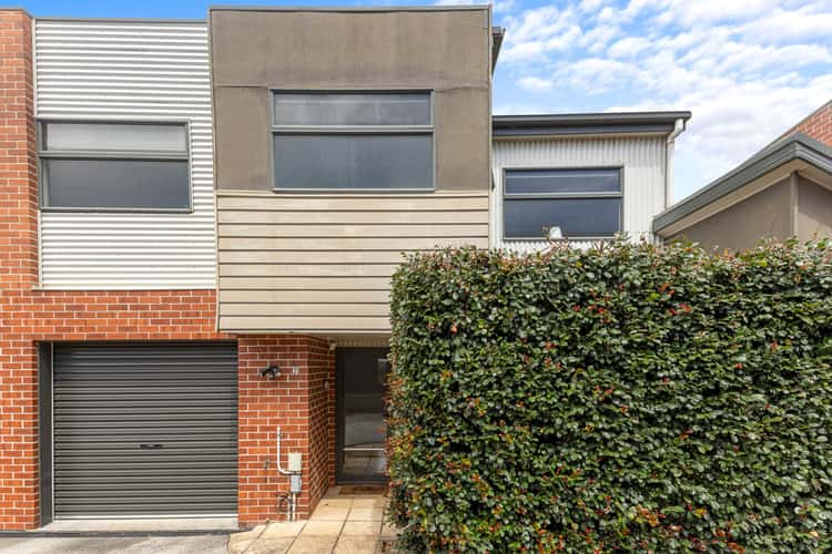 Main view of Homely unit listing, 2/420 Nicholson Street, Black Hill VIC 3350