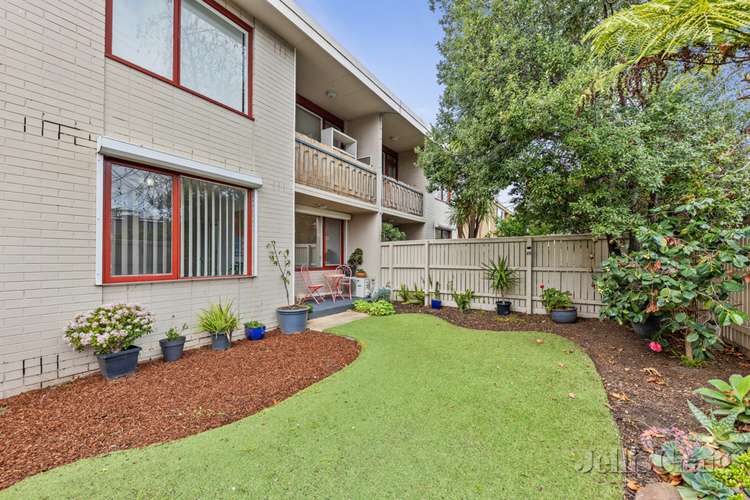Main view of Homely unit listing, 2/205 Station Street, Fairfield VIC 3078