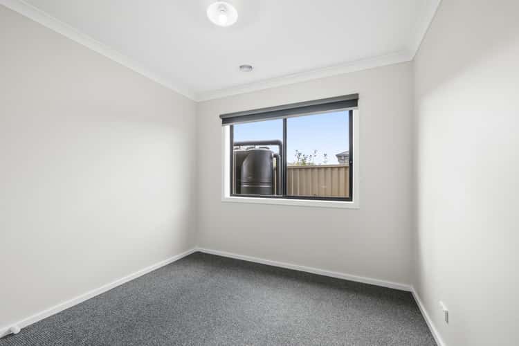 Fifth view of Homely house listing, 19 Vetrano Avenue, Alfredton VIC 3350