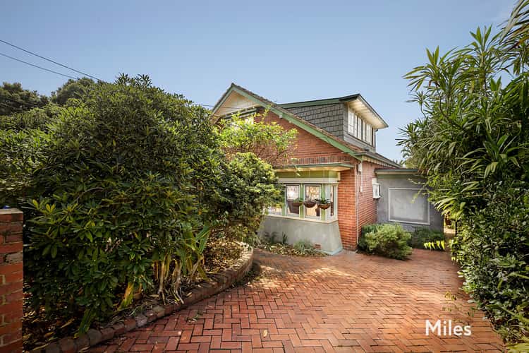 Main view of Homely house listing, 8 Thoresby Grove, Ivanhoe VIC 3079