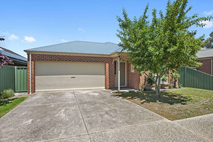 47 Ayrvale Avenue, Lake Gardens VIC 3355